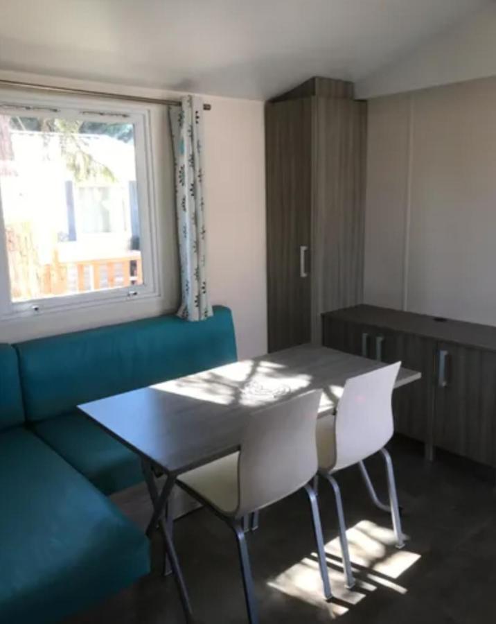 Mobile Home Tout Confort Climatise 4 A 6 Personnes Camping Les Salins De La Gardiole Ancien Camping De L'Europe A Vic La Gardiole المظهر الخارجي الصورة